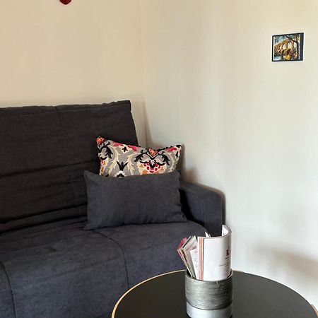 Les Flo Location Apartment Aigues-Mortes Luaran gambar