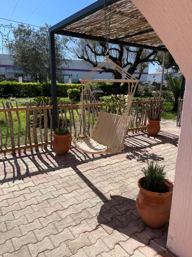Les Flo Location Apartment Aigues-Mortes Luaran gambar