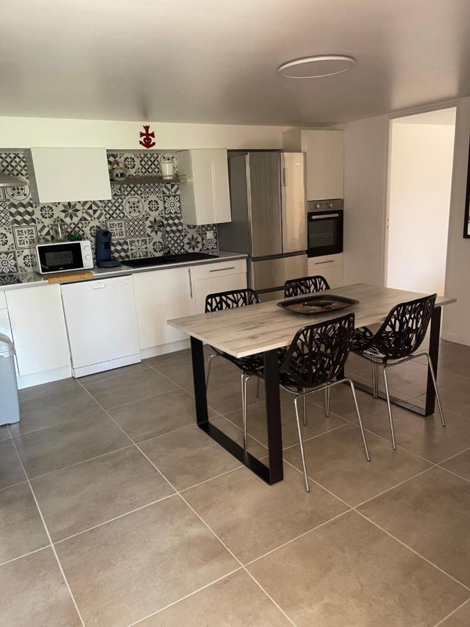 Les Flo Location Apartment Aigues-Mortes Luaran gambar
