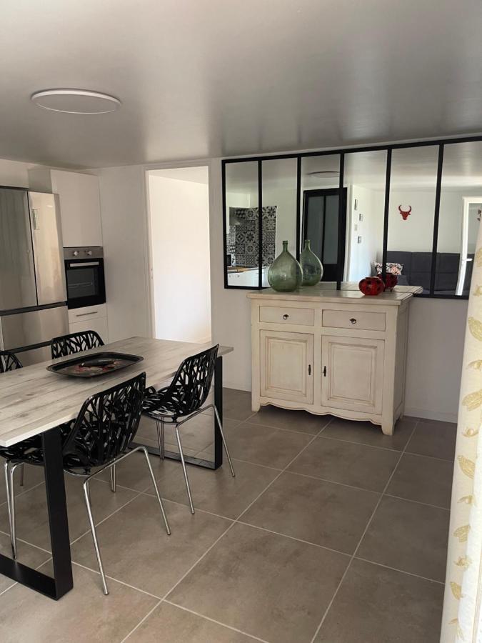 Les Flo Location Apartment Aigues-Mortes Luaran gambar